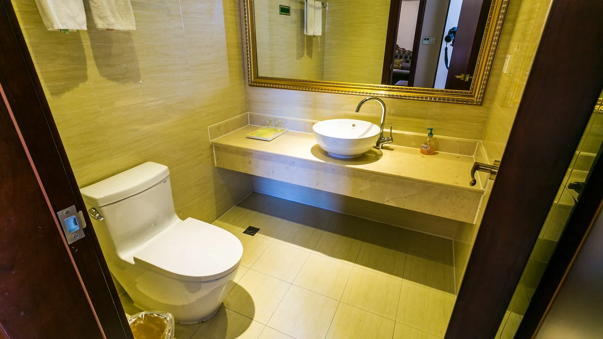 Vienna Hotel Hongqiao Airport Wanda Plaza Shanghai